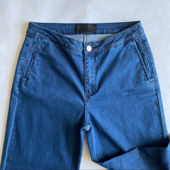 Kendall & Kylie Stretch Denim Wide Leg Denim Jeans - Picture 3 of 5